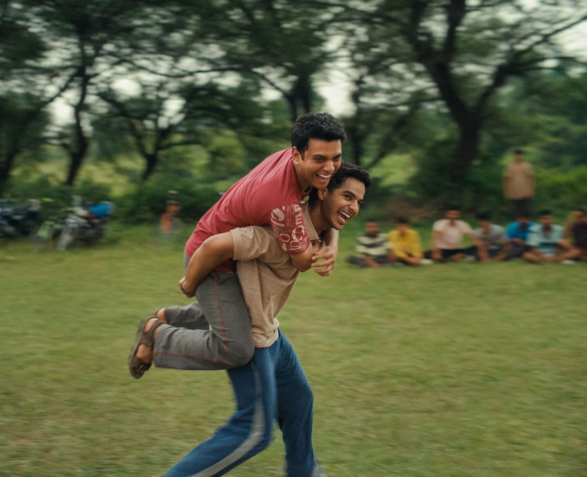 HOMEBOUND - Photo 1 - ©DHARMA PRODUCTIONS (1)
